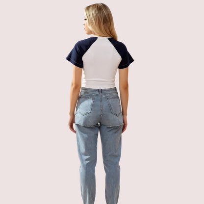 Women's Contrast Sleeve Graphic Crop Top – Urban Street Style Tee