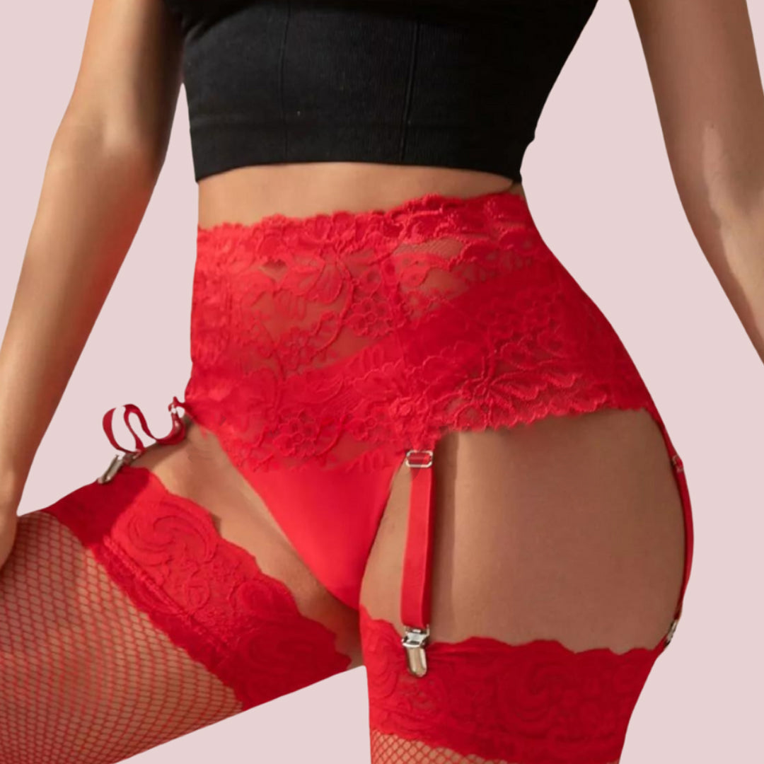 L'Amour Rouge Lace Garter