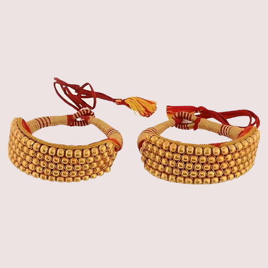 Gold Plated Kumauni Necklace with Pochi Set
